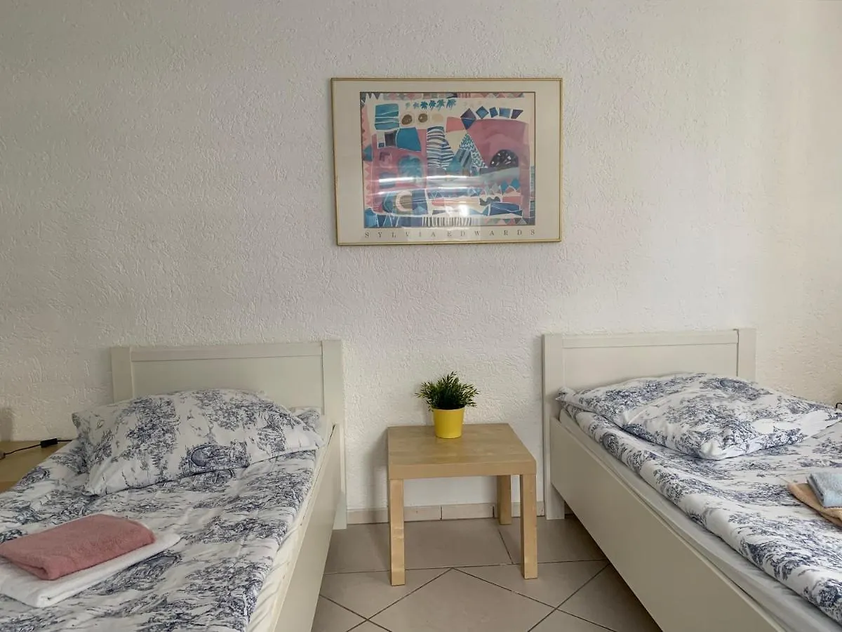 Appartamento Ferienwohnung 1 Souterrainfenster Hannover Germania